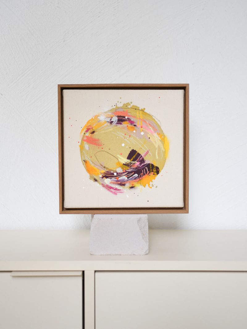 whole world - beige 01 | 24x24cm
